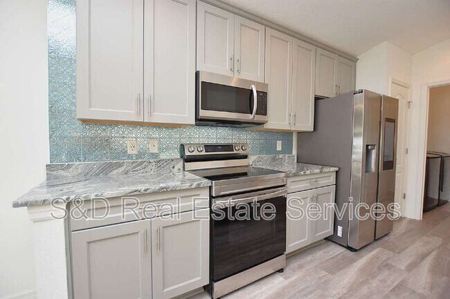 Building Photo - 1249 Pintail Pl