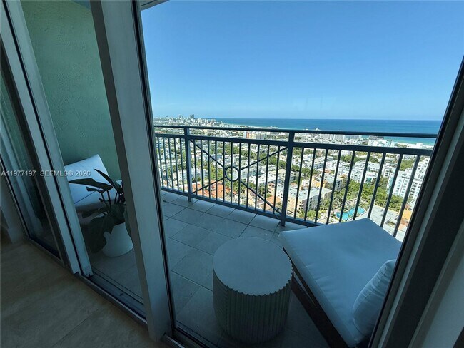 Building Photo - 90 Alton Rd