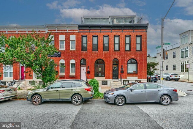 Building Photo - 118 W Fort Ave