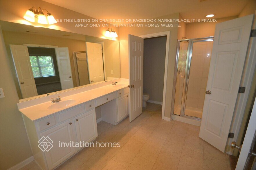 Building Photo - 1758 Bentridge Dr