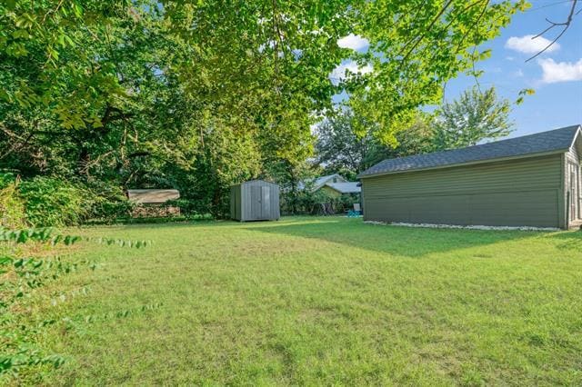 Building Photo - 660 16th NE