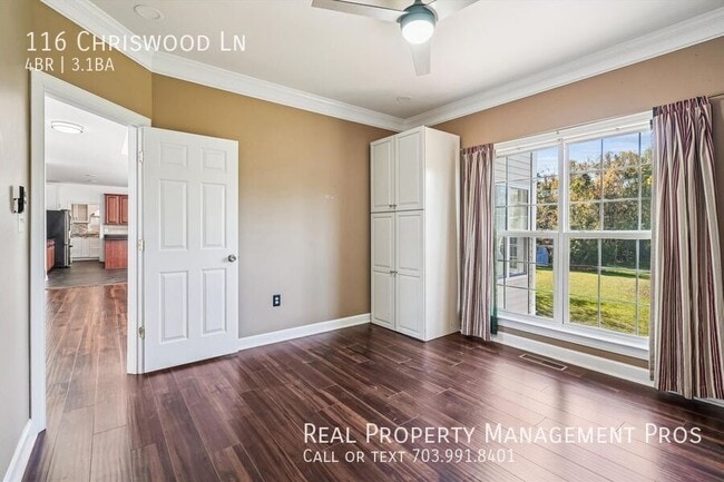 Building Photo - 116 Chriswood Ln