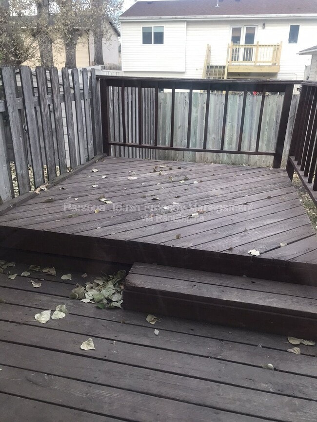 Building Photo - 440 22nd St E