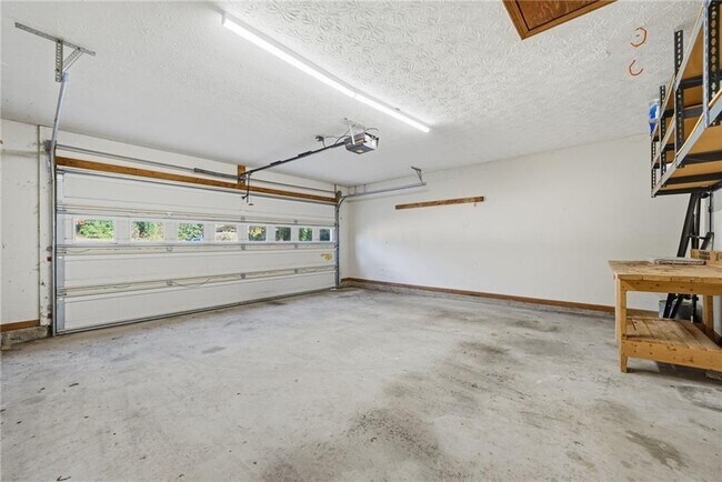 Building Photo - 3070 Bugle Dr