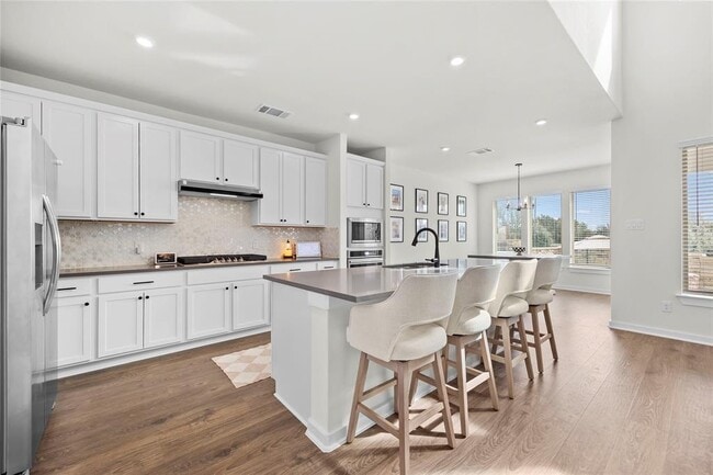 Building Photo - 116 Charro Ct