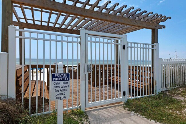 Building Photo - 3795 Scenic Hwy 98