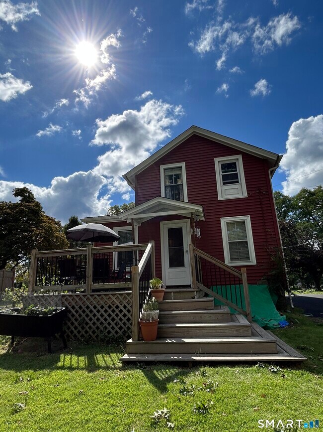 Building Photo - 168 Hartford Ave
