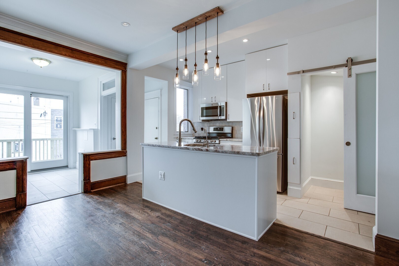 Living area - 702 Ingraham St NW