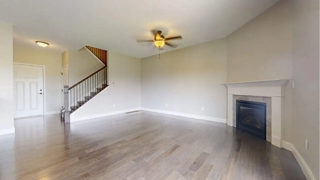 Building Photo - 754 Sedgegrass Dr