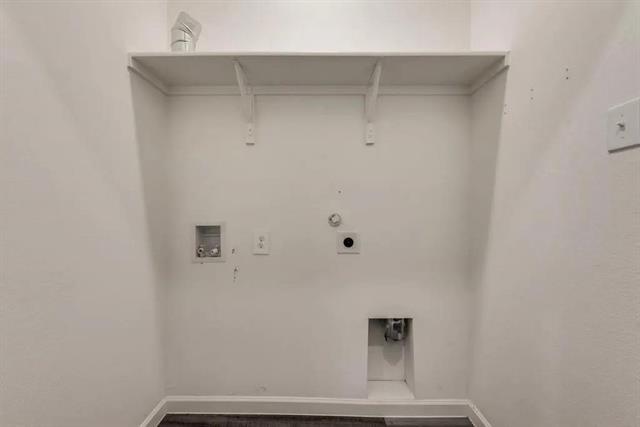 Building Photo - 6830 Bonanza Way