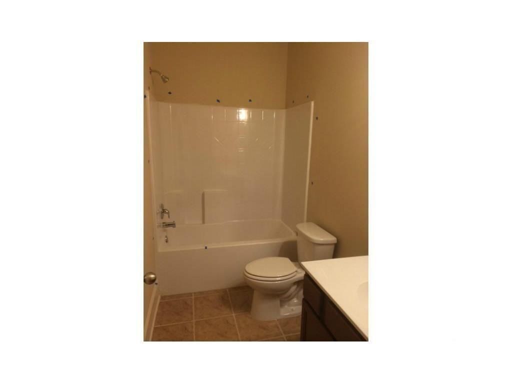 Building Photo - 6010 Pine Bluff Dr