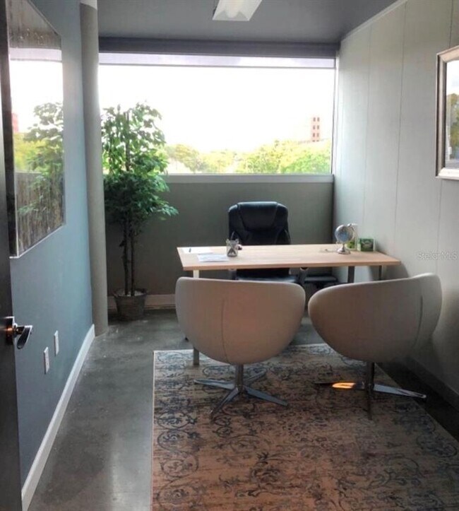 Building Photo - 1659 2nd St