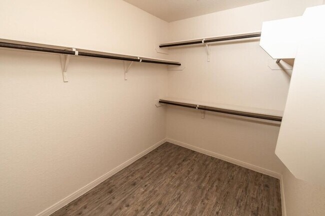 Building Photo - 8626 Tesoro Hills