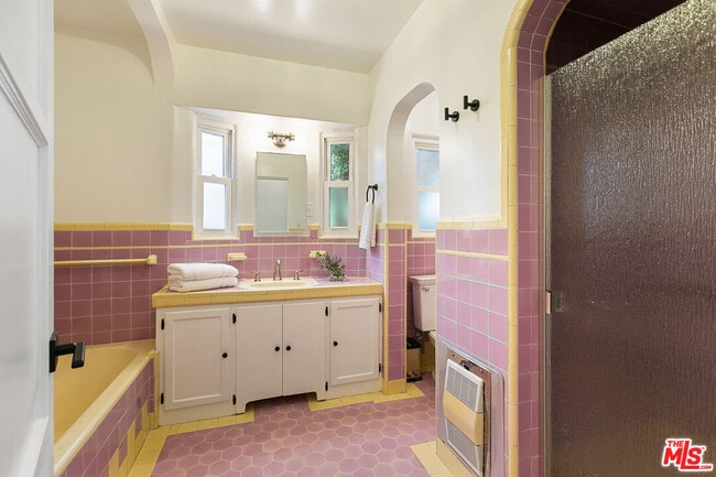 Building Photo - 3101 Cardiff Ave