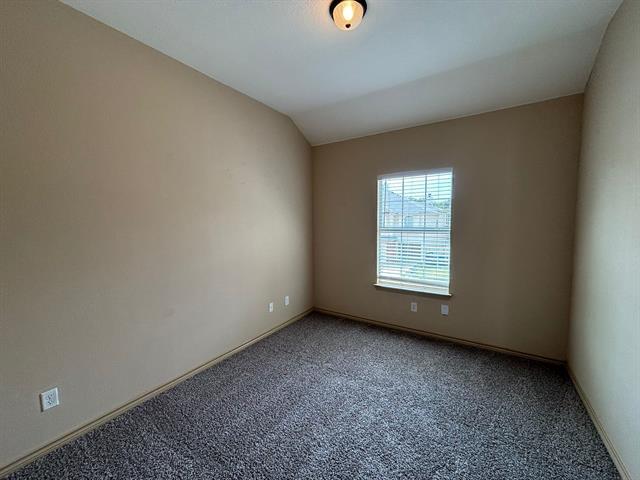 Building Photo - 3920 Vista Mar Dr