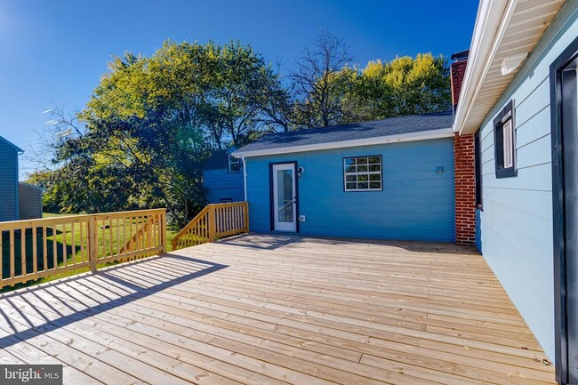 Building Photo - 5717 Station Rd