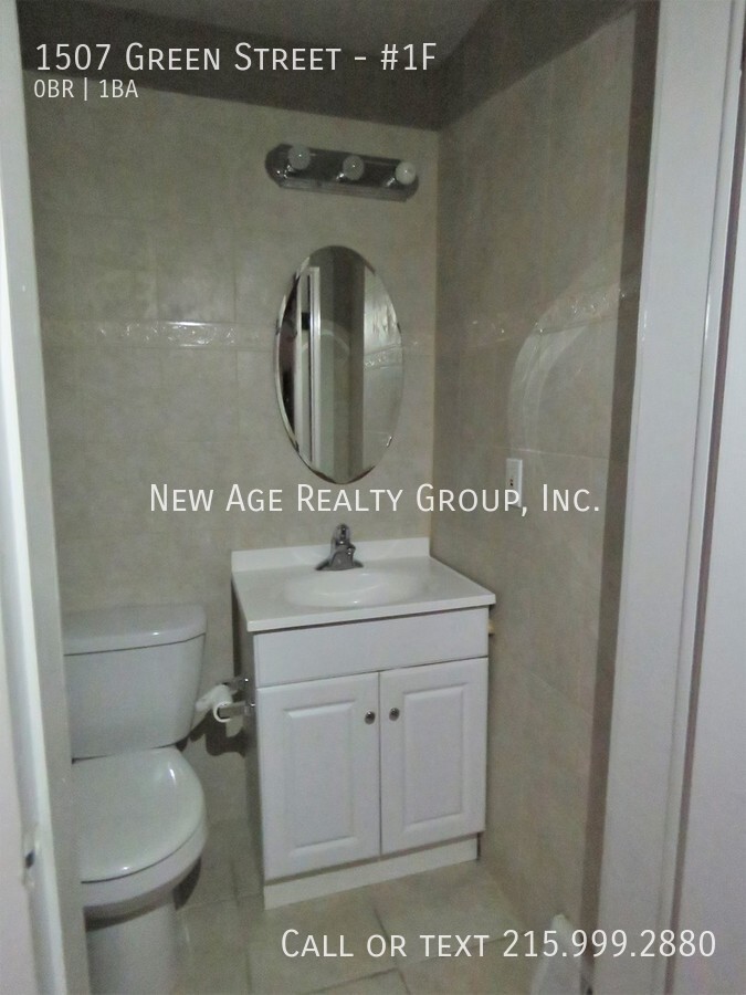Building Photo - 1507 Green St