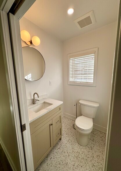Stylish and convenient half bath - 136 E King St