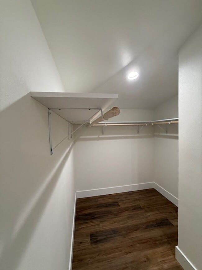 Building Photo - New Construction 4-bedroom 4 Bath Dundee OR 97115