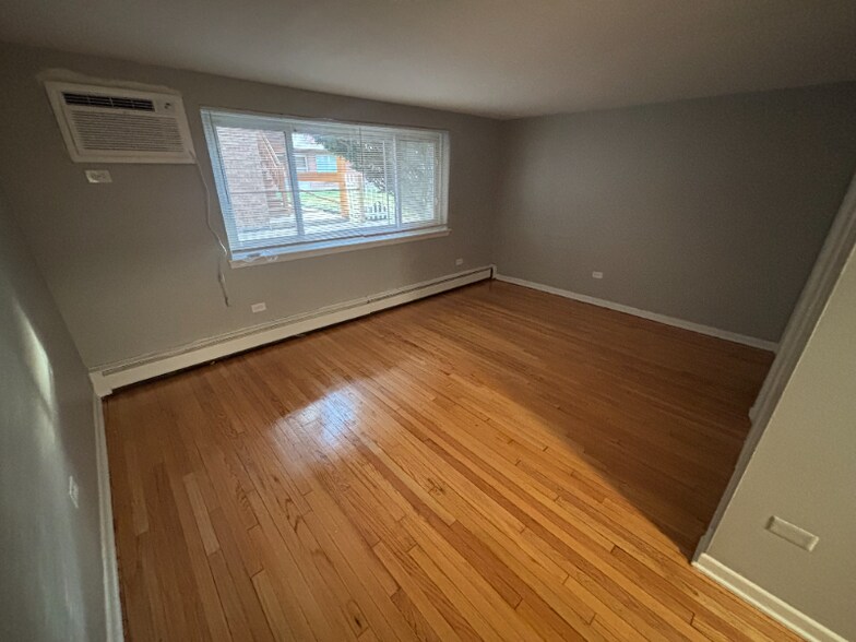 Building Photo - 2104-2108 S 17th Ave