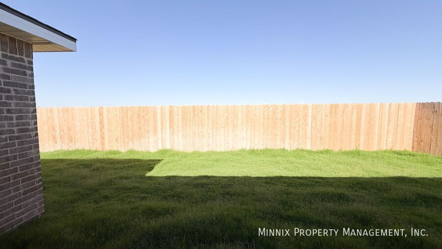 Building Photo - 2304 Corpus Ave