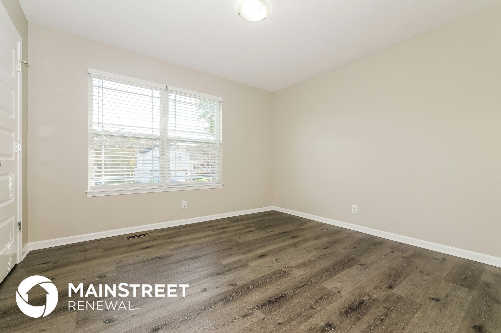 Building Photo - 418 Timbercreek Dr