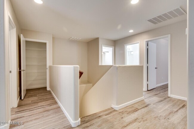 Building Photo - 16003 N Cristine Ln