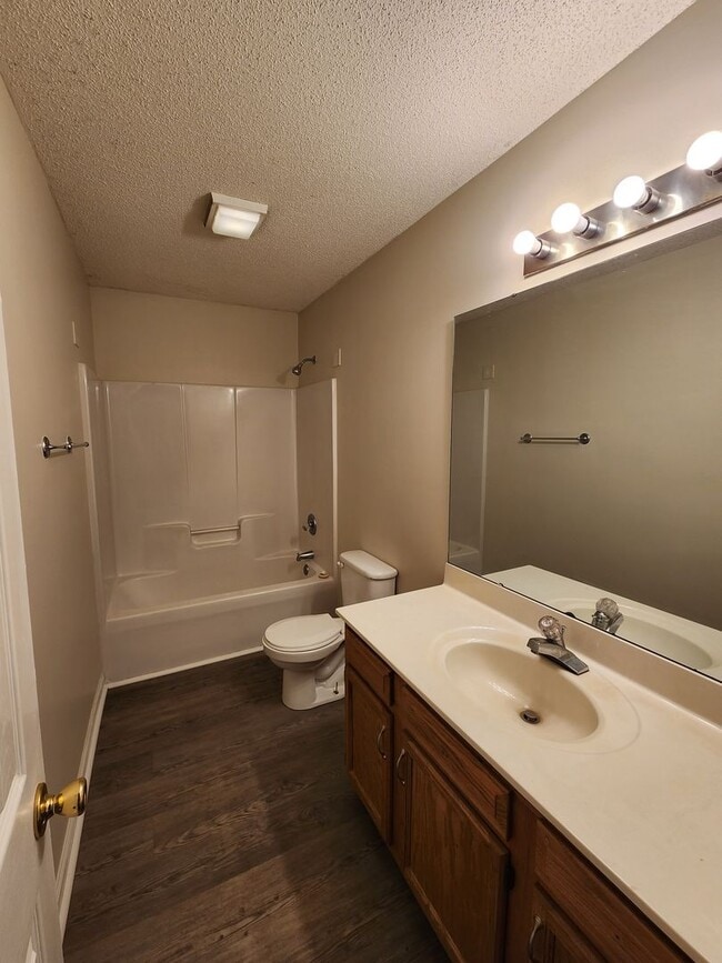 Building Photo - 3b/2b Ranch in Concord