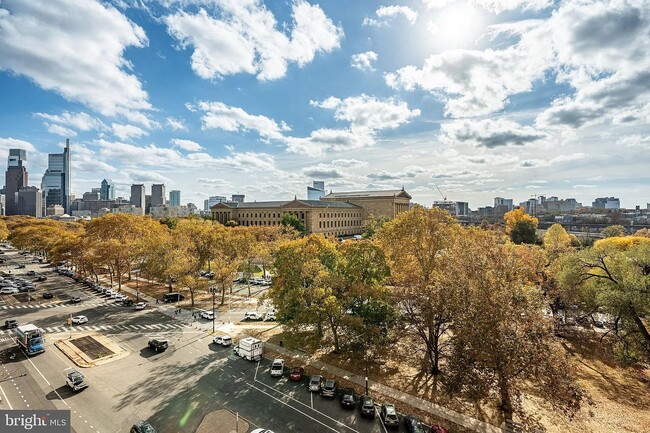 Building Photo - 2601 Pennsylvania Ave