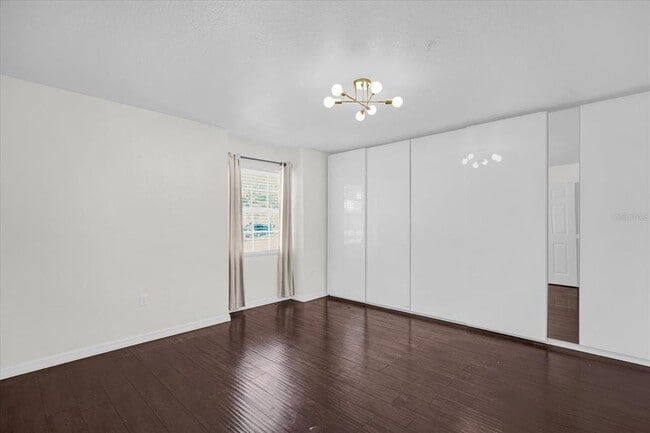 Building Photo - 13953 Fairway Island Dr