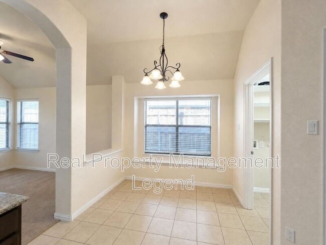 Building Photo - 304 Blythe Bridge Dr