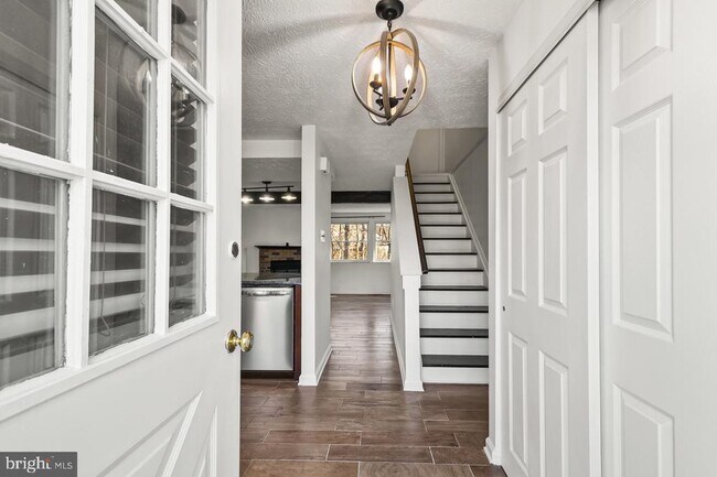 Building Photo - 8315 Brookvale Ct