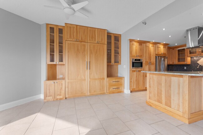 Building Photo - 2515 Boston St