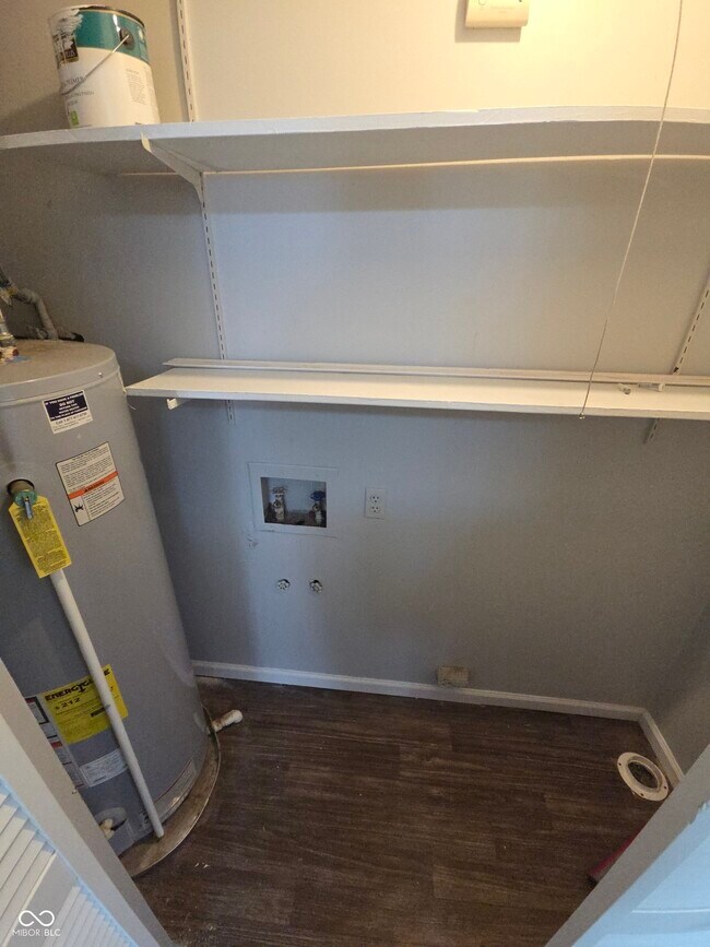 Building Photo - 1256 N Ridgeview Dr