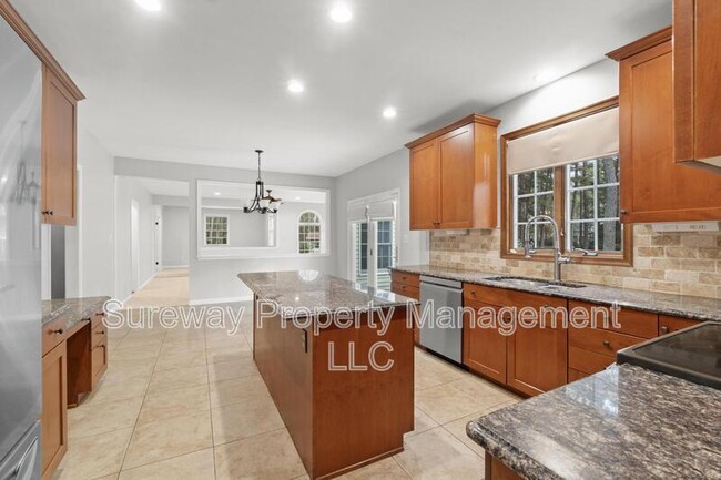 Building Photo - 1 Sweet Gum Ct