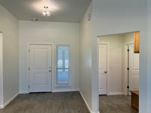 Building Photo - 8521 Cassian Dr