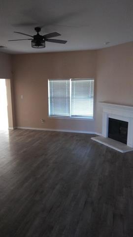 Building Photo - 306 Packer Dr