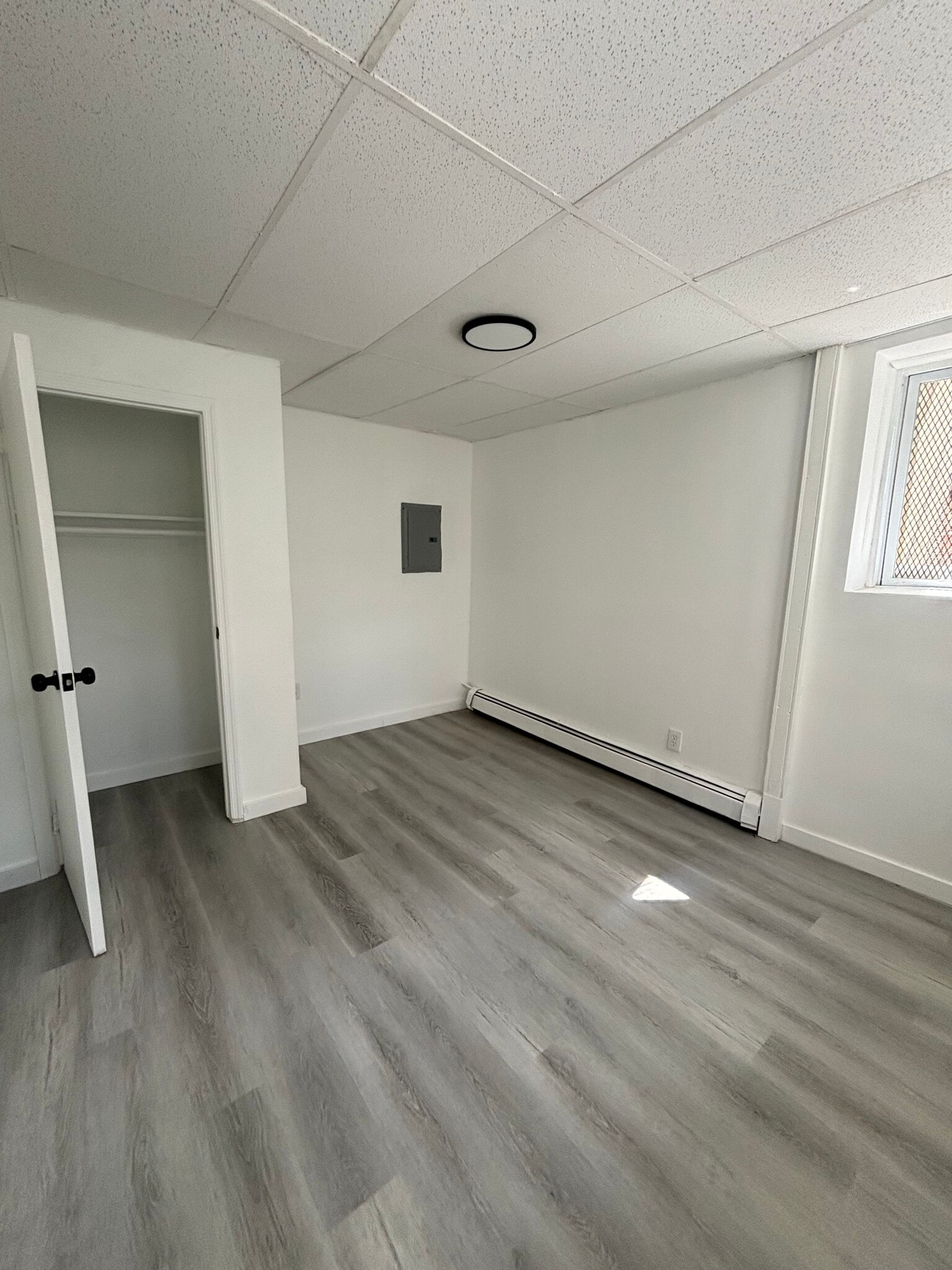 376 Park Ave Bsmt - 369 Park Ave