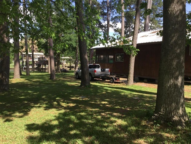 Building Photo - 25802 Beaver Run Dr