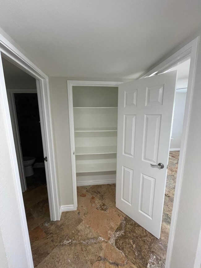 Building Photo - 43376 Cook St