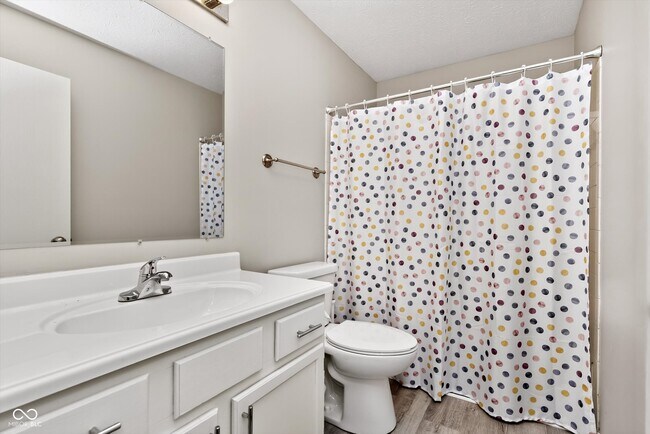 Building Photo - 10769 Park Vista Ct