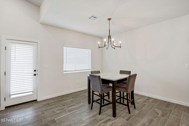 Building Photo - 3609 Bob Snead Dr