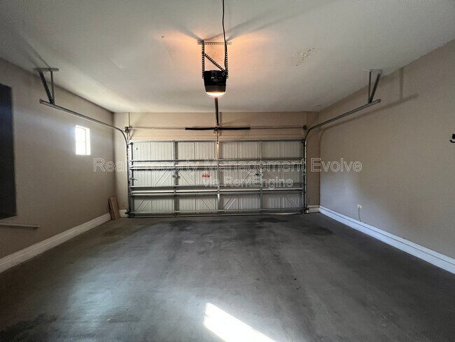 Building Photo - 21160 N 36th Pl