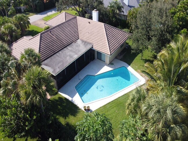 Building Photo - 256 Egret Ln