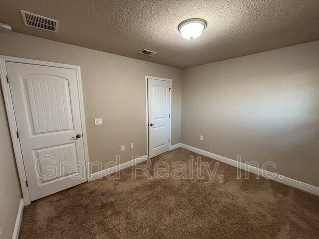 Building Photo - 4762 Ashley Pl Blvd