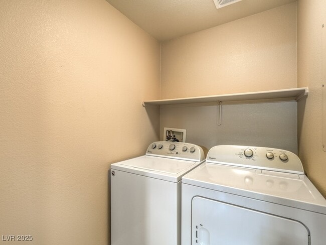 Building Photo - 1161 Amarillo Sky Pl