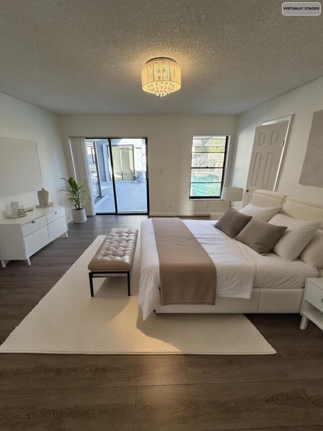 Building Photo - 11508 Clear Creek Pl