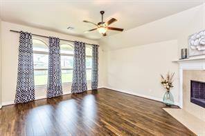 Building Photo - 6122 Garden Lakes Ln