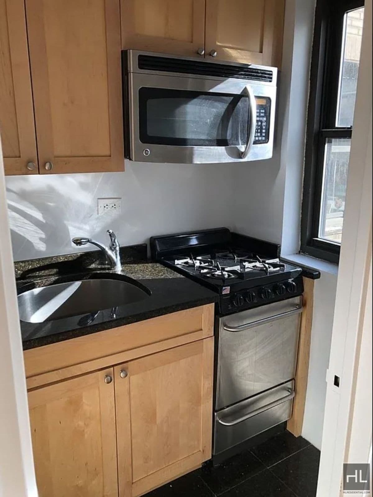 Building Photo - EAST 56 STREET