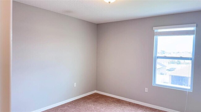 Building Photo - 362 Nova Dr